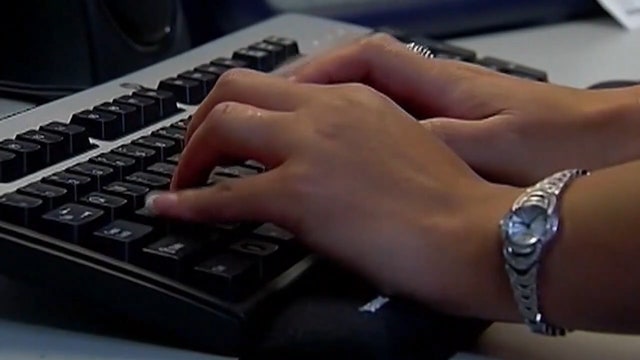 FBI warns singles: Beware of online romance scams this Valentine's Day