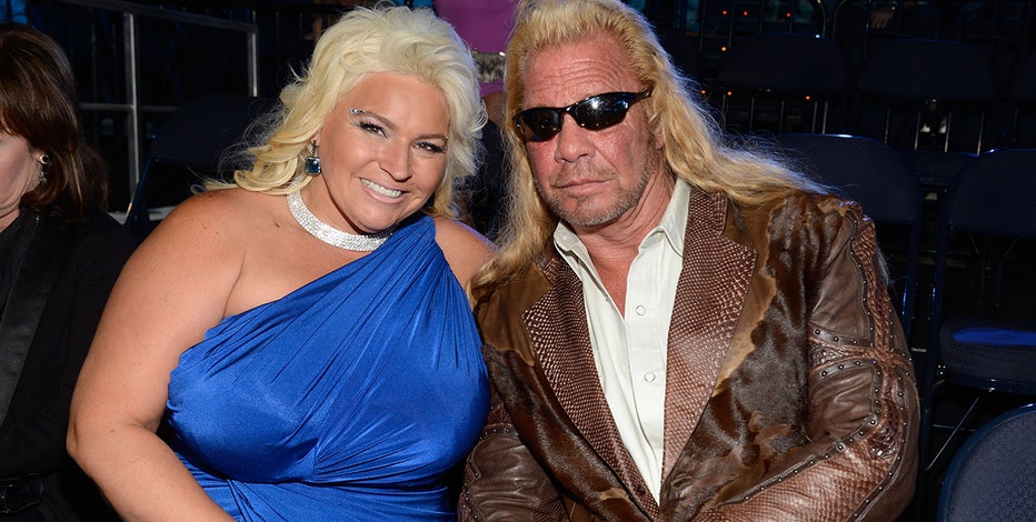 dog the bounty hunter new girlfriend