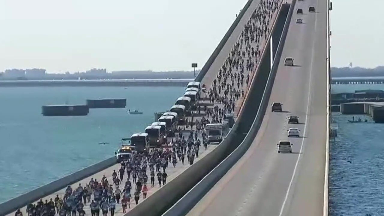 Thousands run across Sunshine Skyway Bridge for military families
