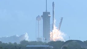 Liftoff! SpaceX launches sixth batch of Starlink satellites