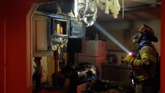 Woman hospitalized after kitchen catches fire in Brooksville