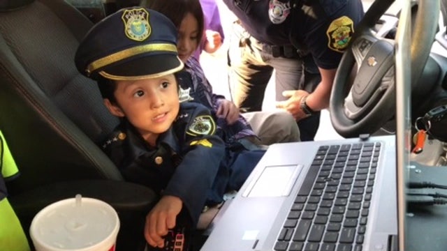 Clearwater police officers surprise 3-year-old boy on his birthday