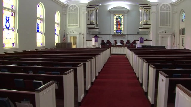 Sunday services change, generosity remains the same amid coronavirus pandemic