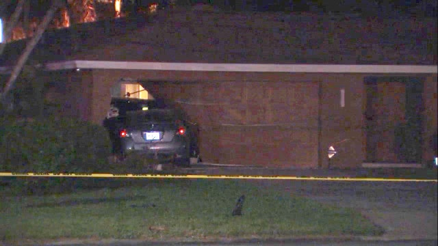 Shooting victim crashes into St. Pete home, later dies at hospital, police say