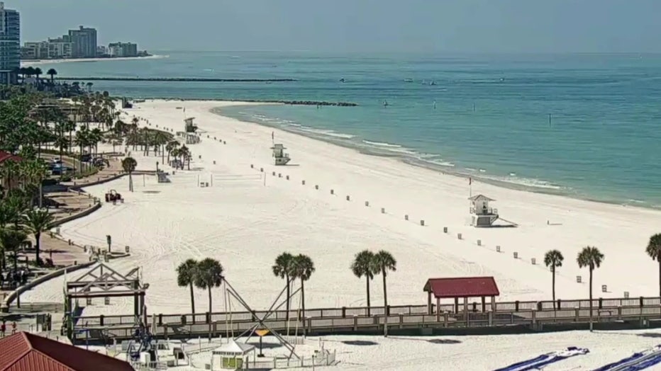 Clearwater Beach closed to stop spread of COVID 19