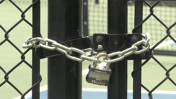 St. Petersburg to close pickleball courts, skate parks Thursday