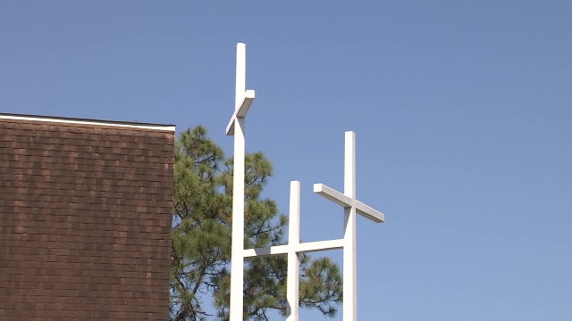Hillsborough County churches can open their doors Sunday, many opt for online, drive-in services