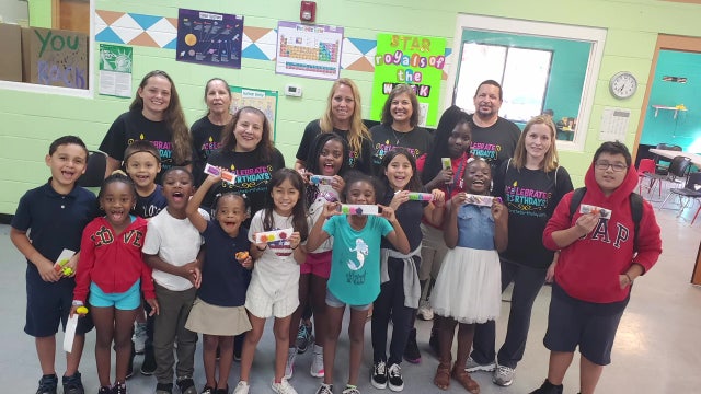 Two Tampa nurses give foster children free birthday parties