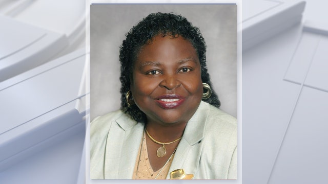 Manatee County's first African American commissioner dies from COVID-19 complications