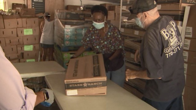 Veteran’s non-profit helps feed hundreds of Bay Area families