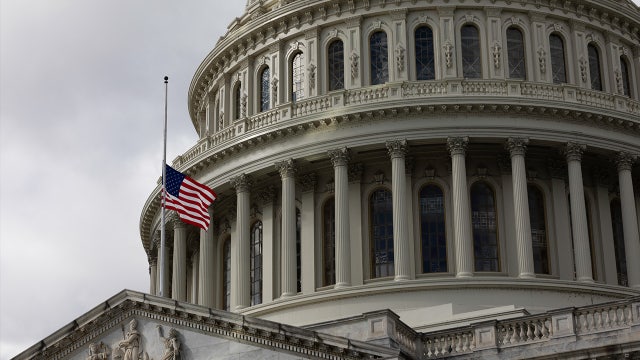 Trump orders flags on federal buildings lowered for 3 days in memory of those killed by coronavirus