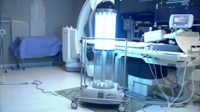 BayCare enlists germ-fighting robot to help fight COVID-19