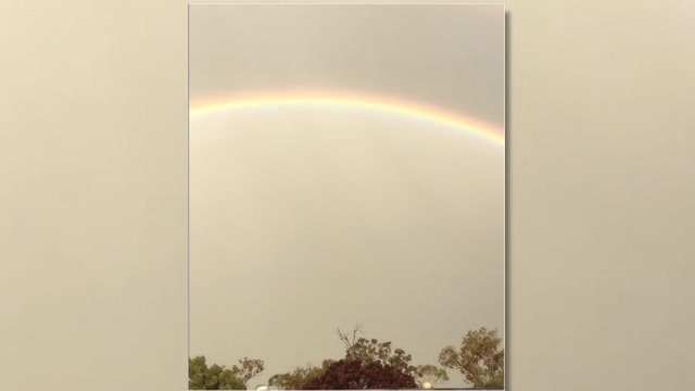 ‘Like a paint in the sky': Perfect rainbow forms in sky over Corowa, New South Wales