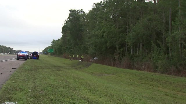 Driver dies following I-75 crash in Wesley Chapel, troopers say