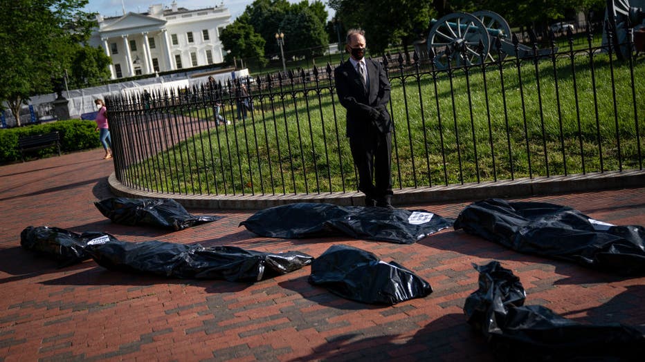 National Day Of Mourning Held In Cities Across The Country To Remember Victims Of Coronavirus