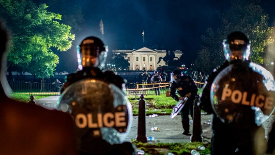 At least 60 Secret Service members injured during protests near White House