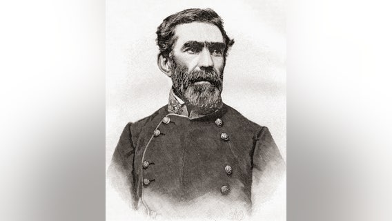 California city of Fort Bragg, named for a Confederate general, considers name change