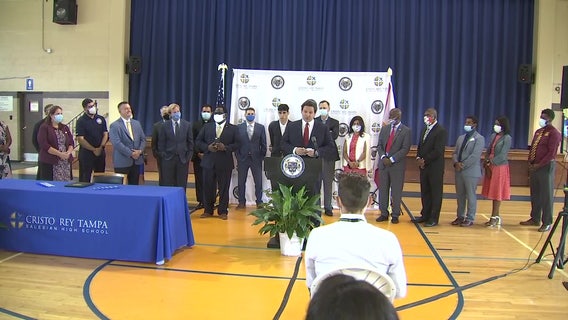 DeSantis signs school vouchers expansion