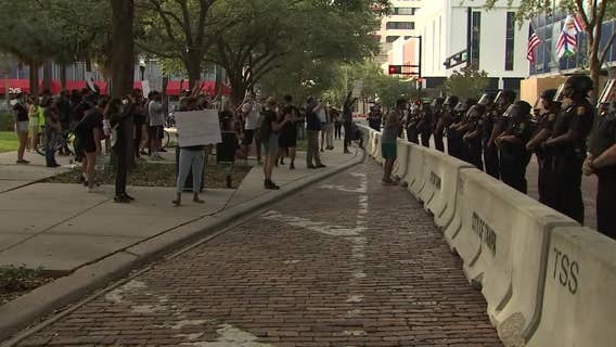 Mayor extends Tampa's overnight curfew following quiet night