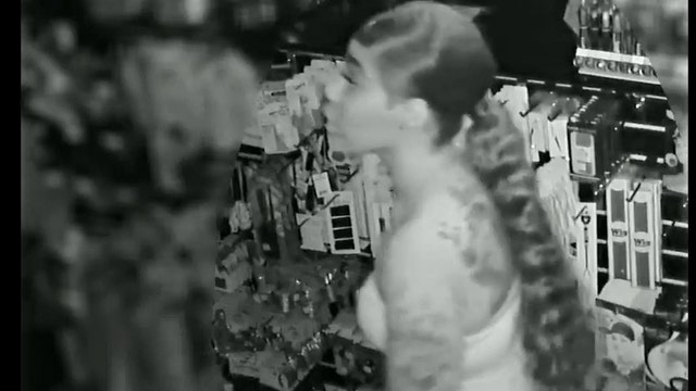 Deputies searching for suspects who broke into a Tampa beauty supply shop and stole $30,000 of merchandise