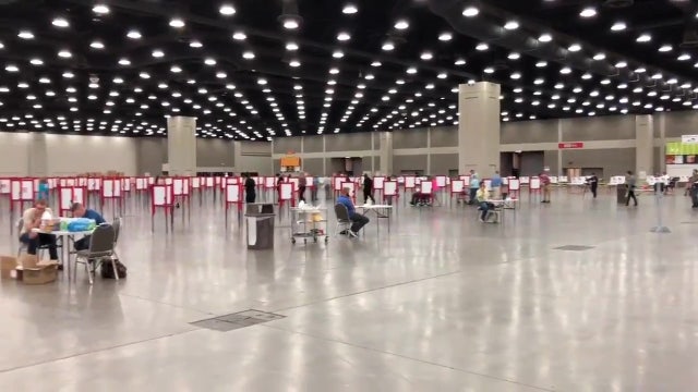 Louisville, with population of 600,000, has a one polling place in Kentucky primary