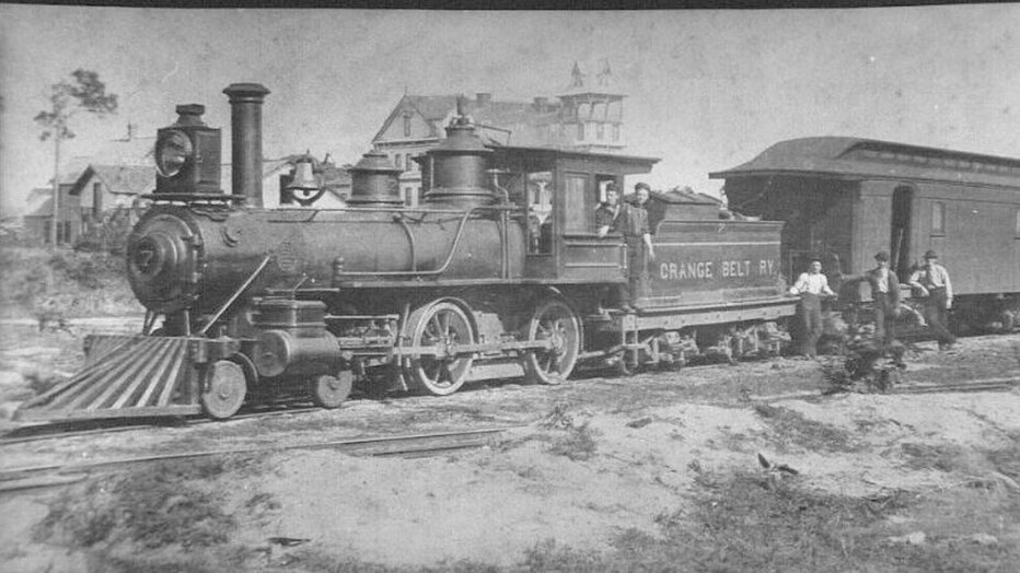 Photo: Shows a train that was part of the Orange Belt Railway.