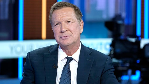 Republican, former Ohio Gov. John Kasich expected to speak at Democratic National Convention