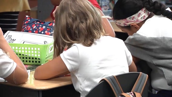 Over a hundred doctors call for students to wear masks in Hillsborough County schools