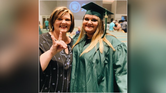 St. Petersburg police searching for missing mother and daughter