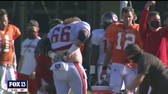 Center-QB relationship marked by quirks, powdered backsides