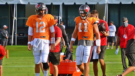 Blaine Gabbert's latest role: Backing up Brady