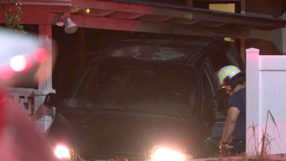 St. Pete driver ditches car after crashing into porch, police say