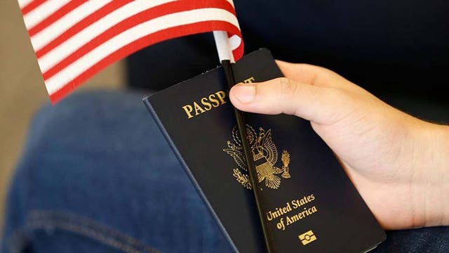 Record number of Americans gave up US citizenship in 2020, report says