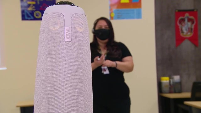 ‘Owl’ technology may help virtual students interact with teacher, classmates