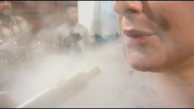 Teens who vape more likely to test positive for COVID-19, new study shows