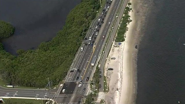 2 hospitalized following crash on Courtney Campbell Causeway