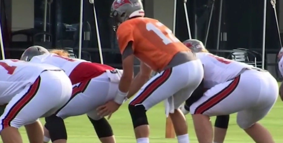 Training Camp is no sweat for Tom Brady's new center, Ryan Jensen