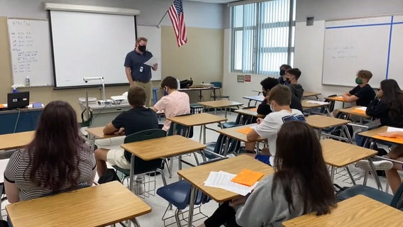 Bill in Florida Legislature would require moment of silence in schools every morning