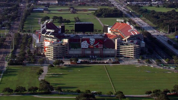 Buccaneers to allow fans inside stadium at next home game