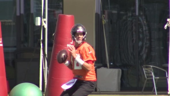 Brady, Bucs look to keep rolling when they meet Bears