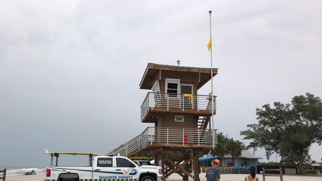 Manatee County installs lightning protection system on lifeguard towers