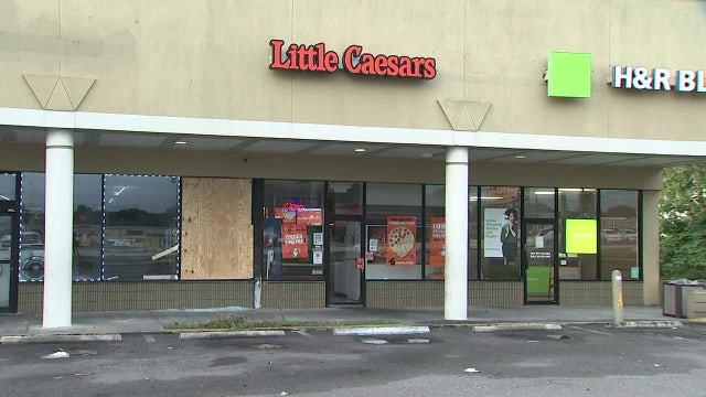 Police unsure if three overnight Tampa shooting scenes are related