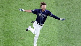 Rays outlast Dodgers with dramatic finish; World Series tied at 2 games each