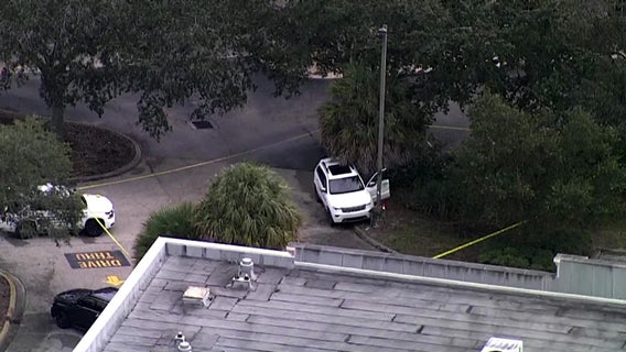 Suspect arrested after killing woman in Venice bank drive-thru