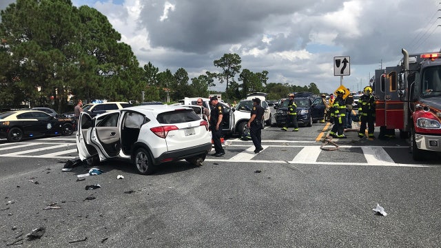 Teen burglary suspects lead police on I-4 chase, starting in Tampa and ending in crash near Orlando