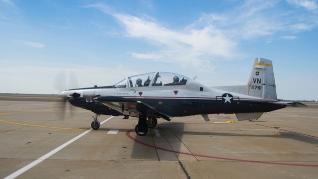 US Navy: 2 onboard training plane killed in Alabama crash