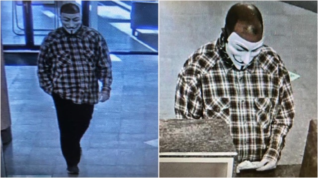 Tampa police searching for bank robber