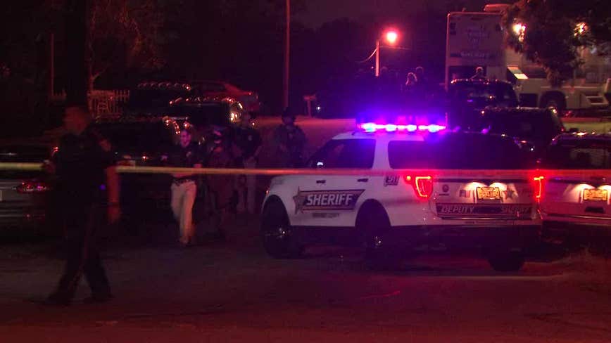 Spring Hill barricade situation ends in deadly deputy-involved shooting