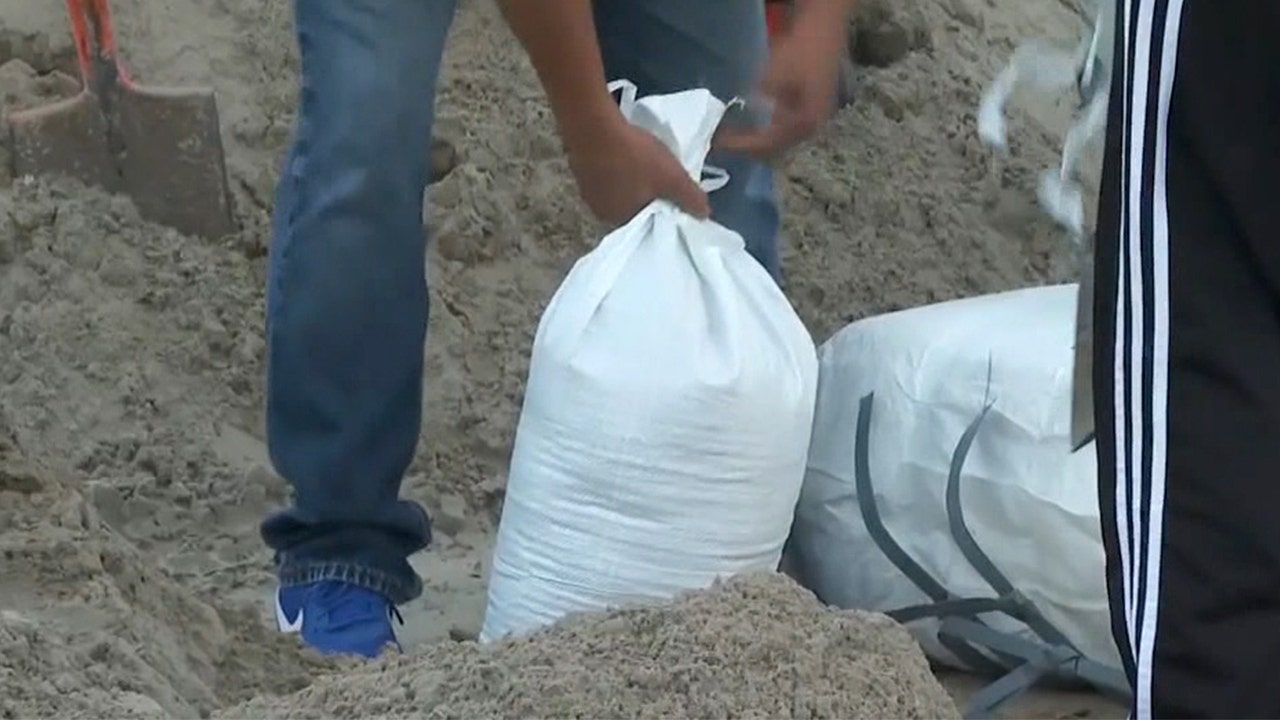 Sandbag Sites Open Around Bay Area Ahead Of Tropical System | FOX 13 ...