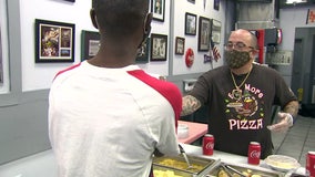 Tampa pizza shops pays it forward with free Thanksgiving meals